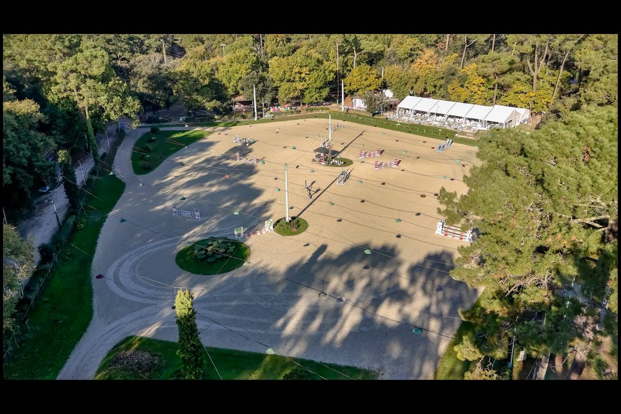 VENTE CENTRE EQUESTRE DE ROYAN