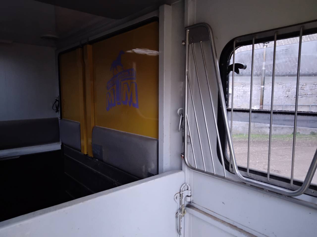 RENAULT MASTER 2,5L DCI 150 CV BVR