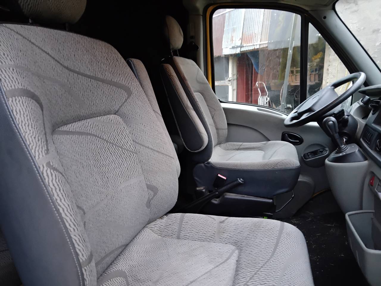 RENAULT MASTER 2,5L DCI 150 CV BVR