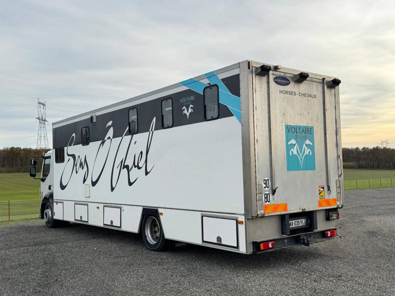 VOLVO 85000km 6 CHEVAUX