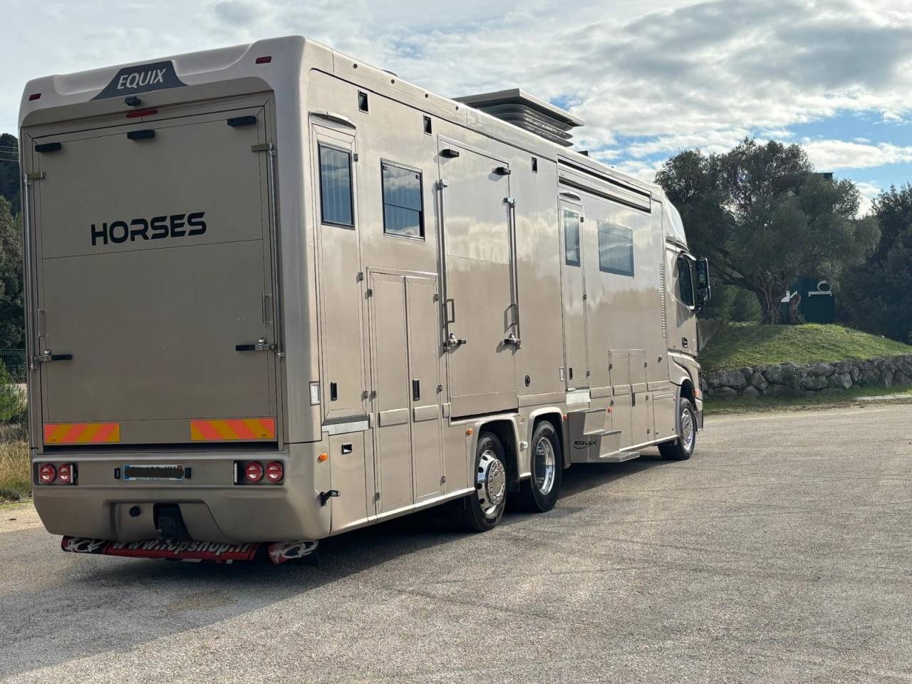 EQUIX MERCEDES 25/510 2 CHEVAUX