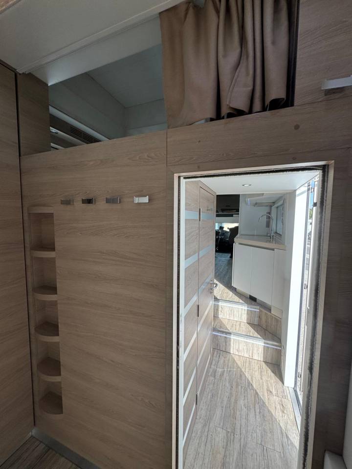 EQUIX MERCEDES 25/510 2 CHEVAUX