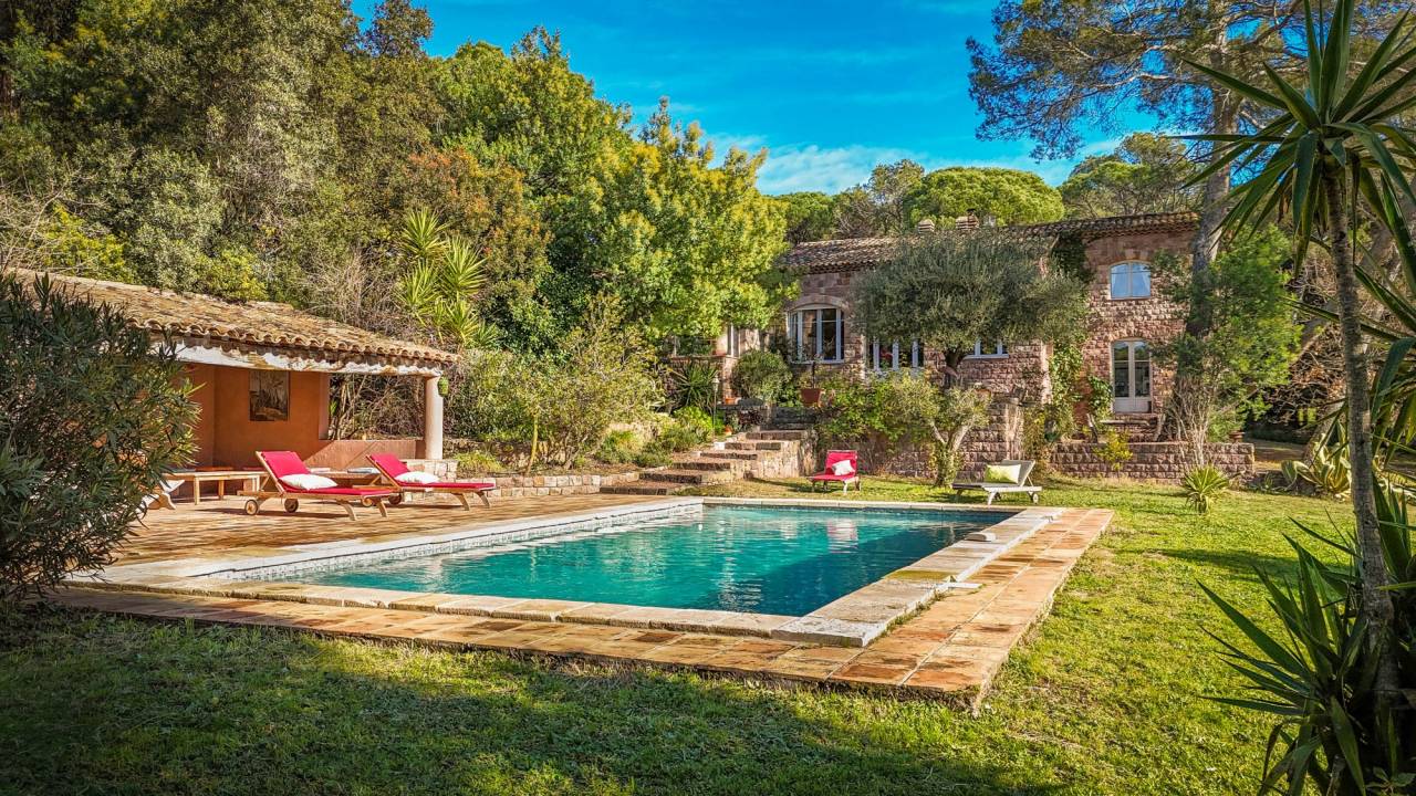 Propriété équestre d'exception à Saint-Raphaël (83)