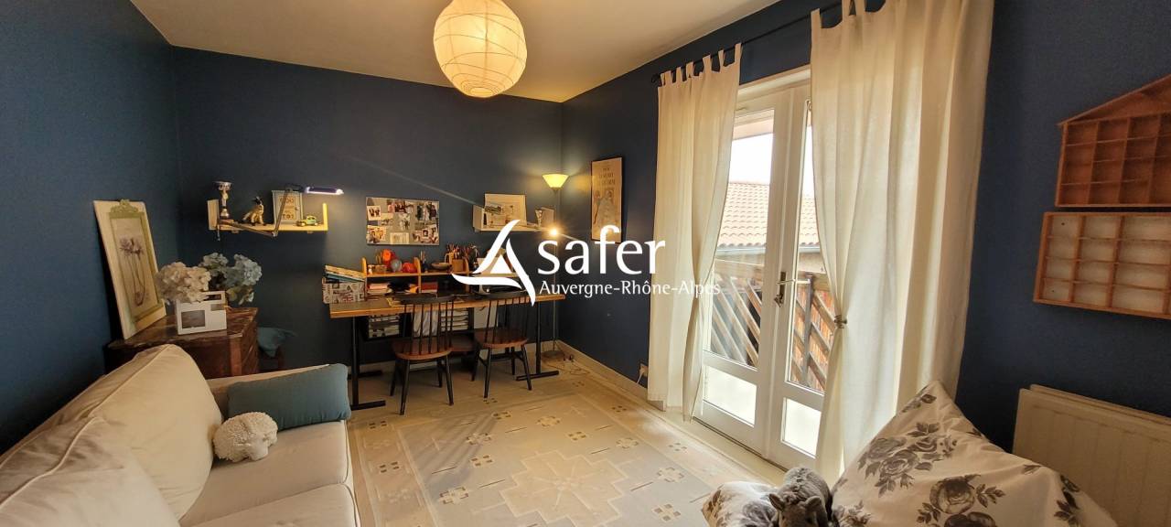 Propriété équestre sur 1,60 ha avec maison d'habitation