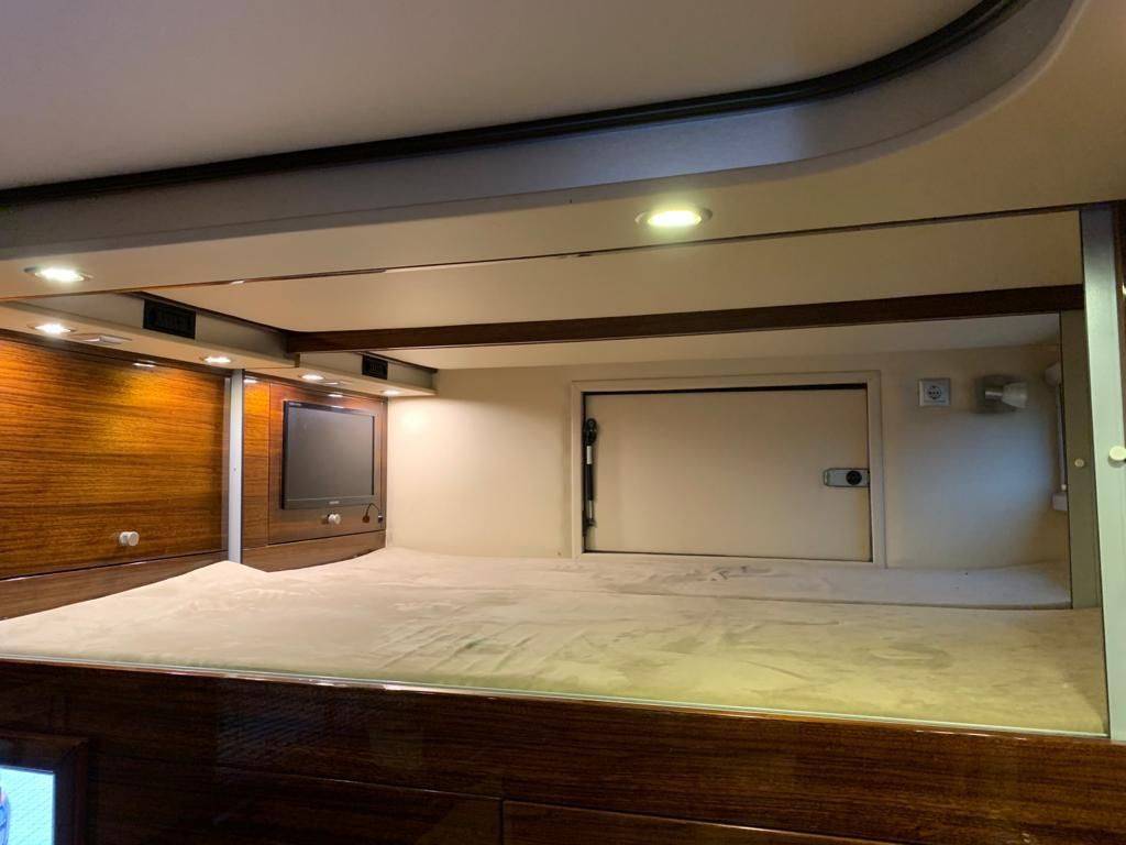 SCANIA P320 INTERHORSE EXCLUSIVE