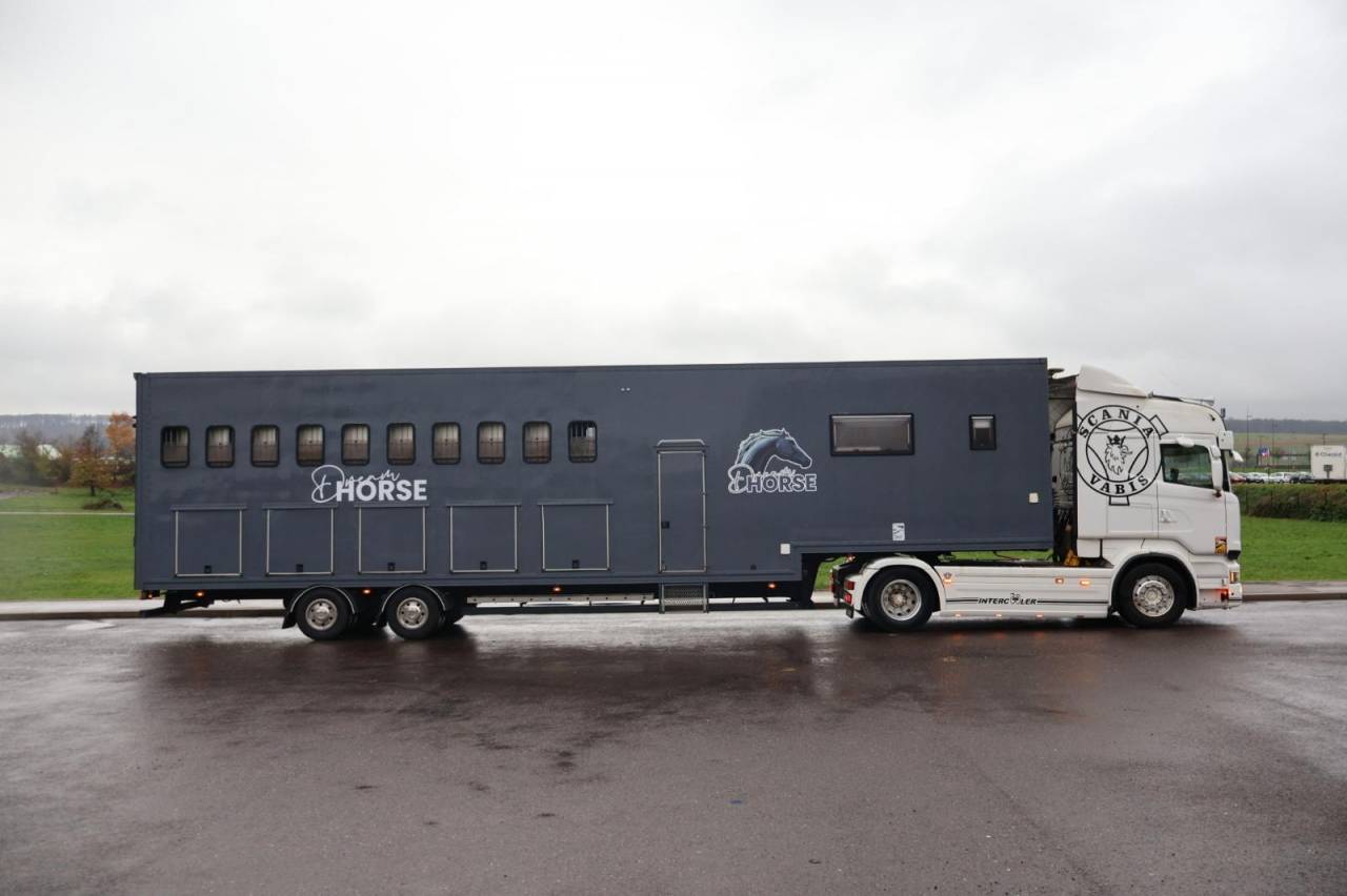 SEMIE REMORQUE 10P-APPARTEMENT LUXE 8P-SCANIA R520 V8