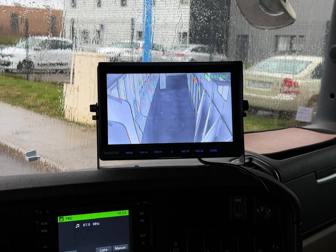 SEMIE REMORQUE 10P-APPARTEMENT LUXE 8P-SCANIA R520 V8