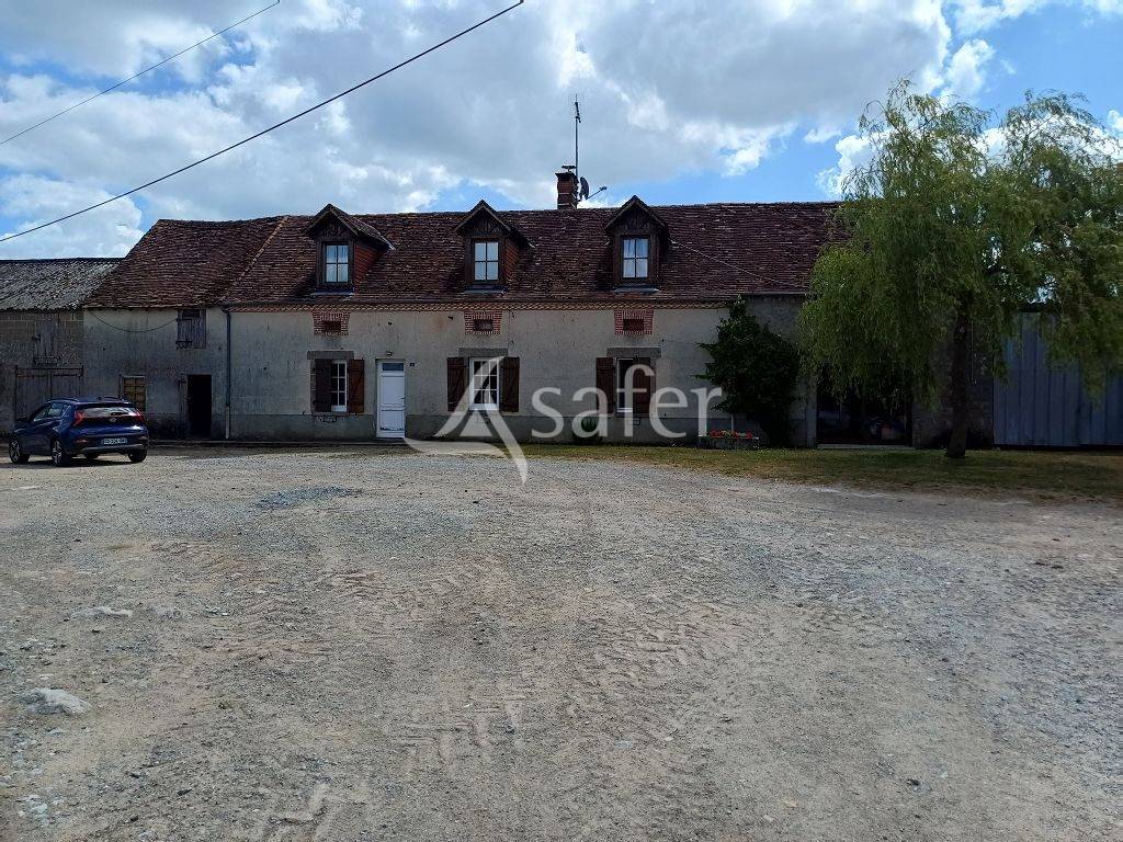 Propri&eacute;t&eacute; d'&eacute;levage tr&egrave;s bien group&eacute;e sur 127,5 ha