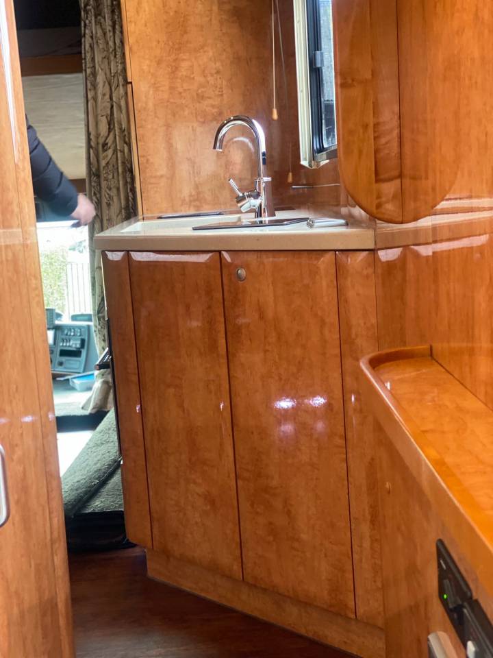 Camion scania P400 transport de 7 chevaux