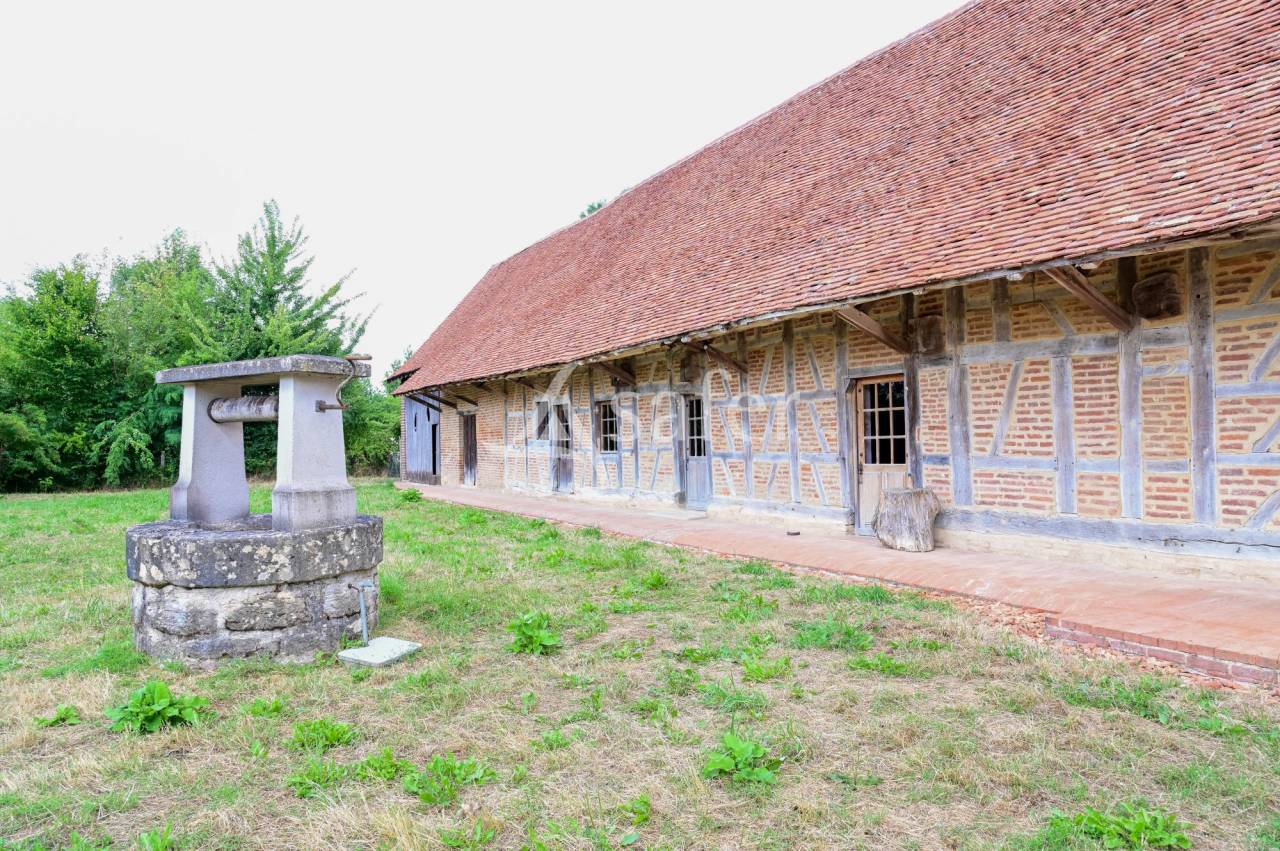 Magnifique propriété sur 15h au nord de Louhans