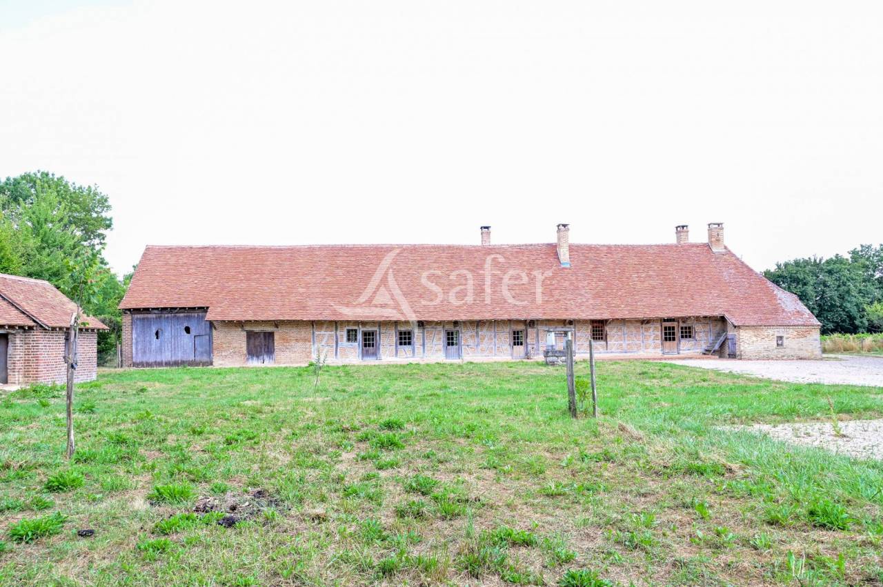 Magnifique propriété sur 15h au nord de Louhans