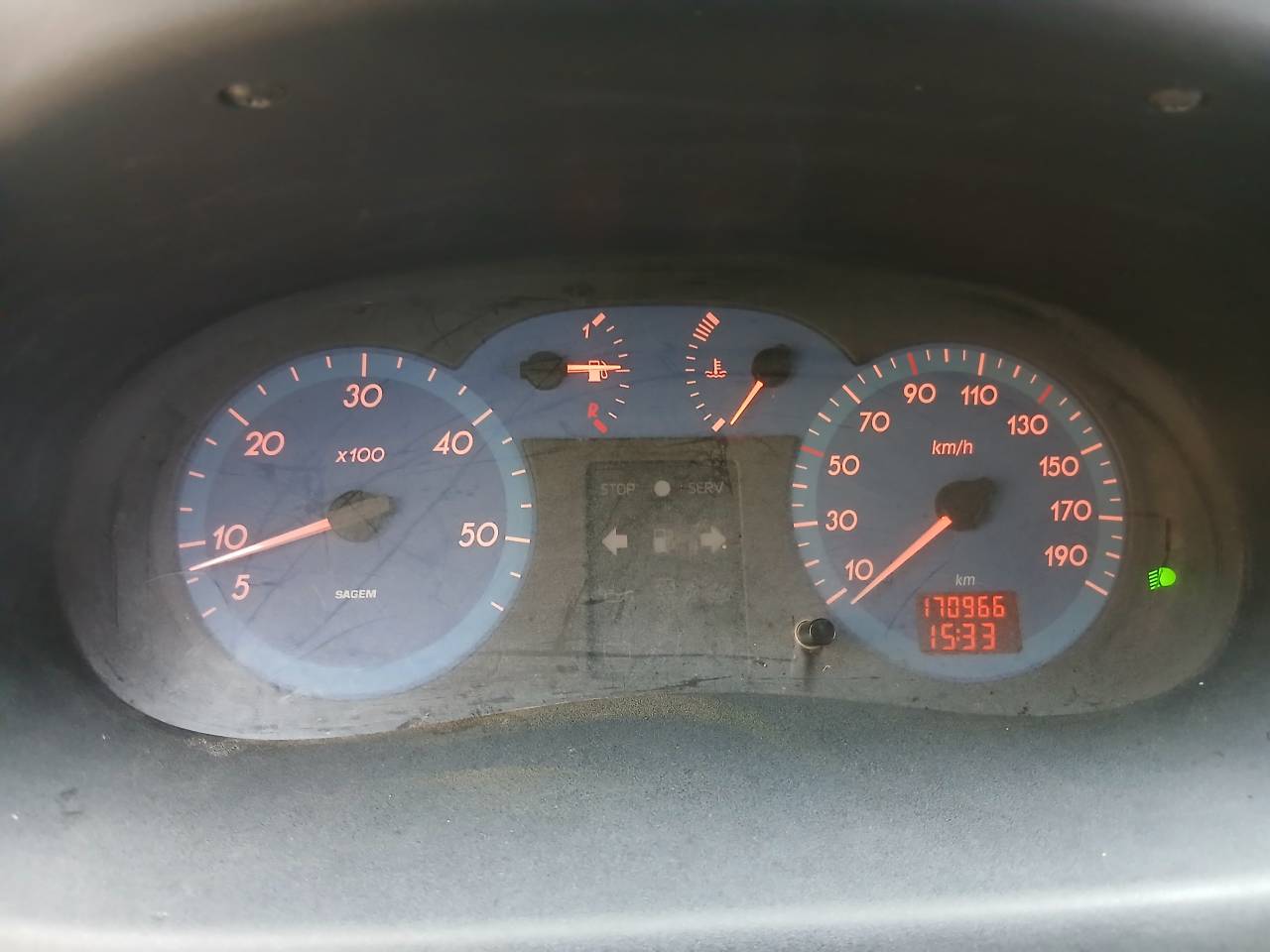 RENAULT MASTER 2.8 dTi Transport pour deux chevaux