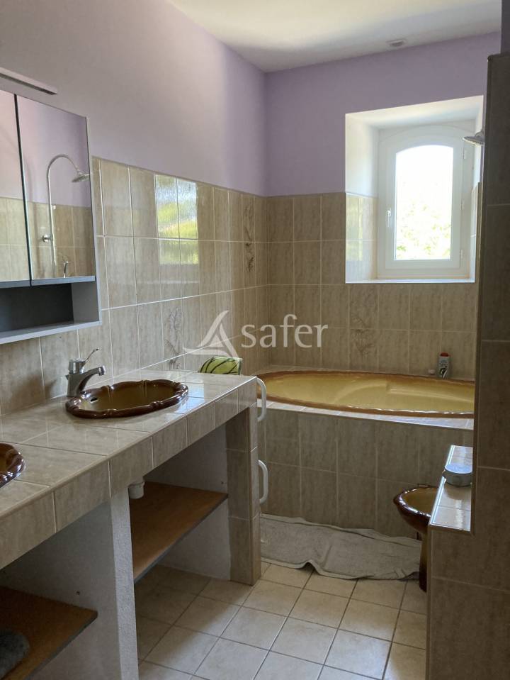 Propriété agricole BIO sur 12ha