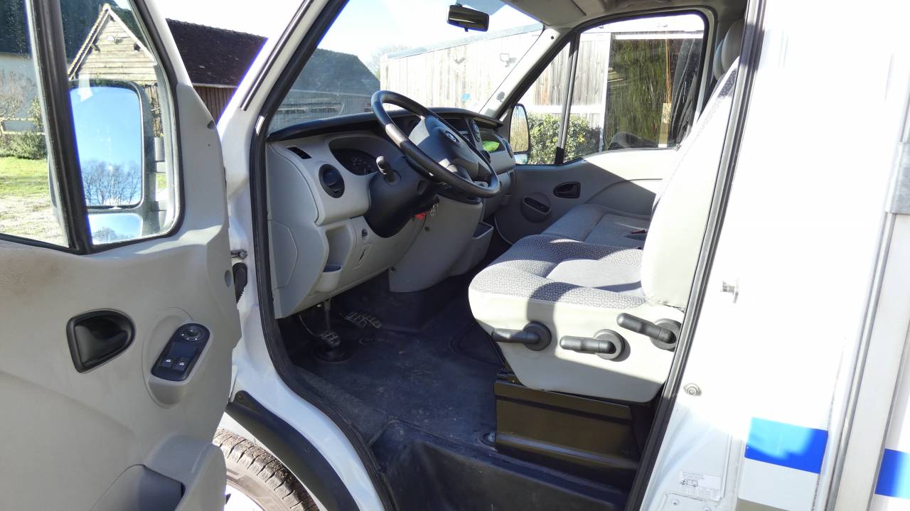 vends VL opel Movano deux chevaux carossé par Fautras 