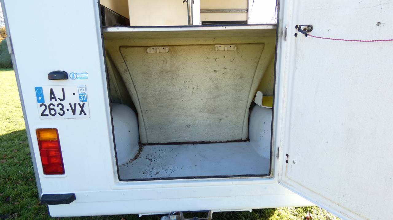 vends VL opel Movano deux chevaux carossé par Fautras 