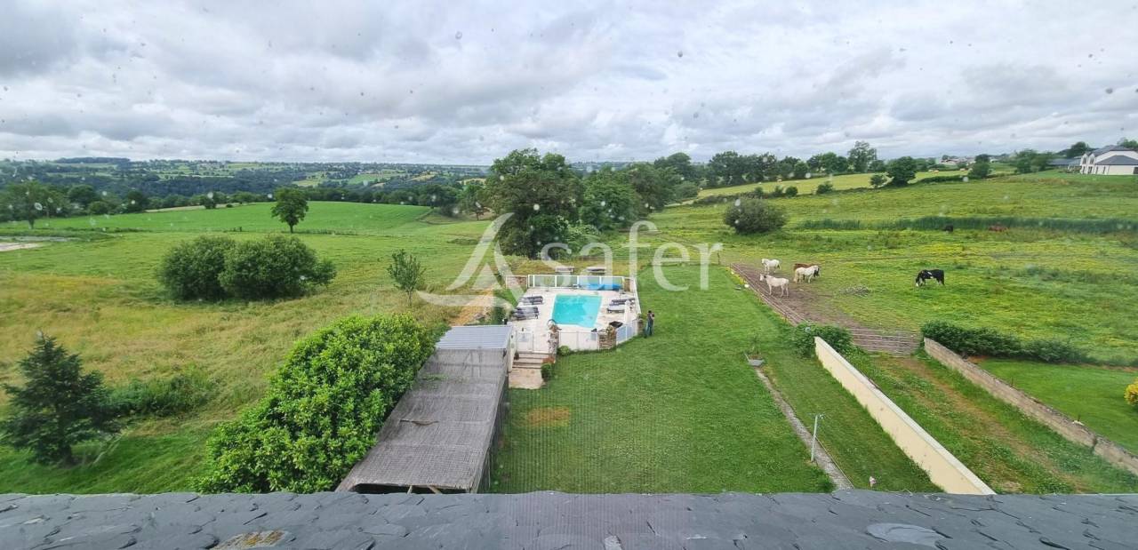 Propri&eacute;t&eacute; &eacute;questre de 6ha50 en Aveyron