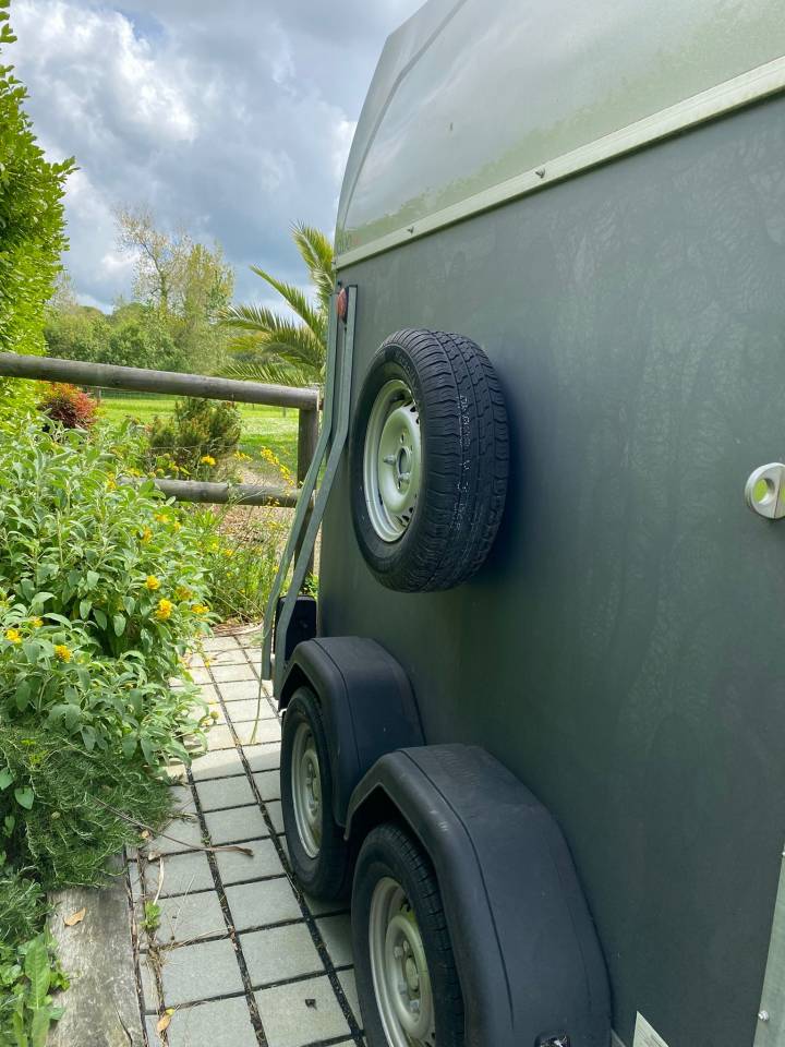 Bockmann van 2 places disponible 