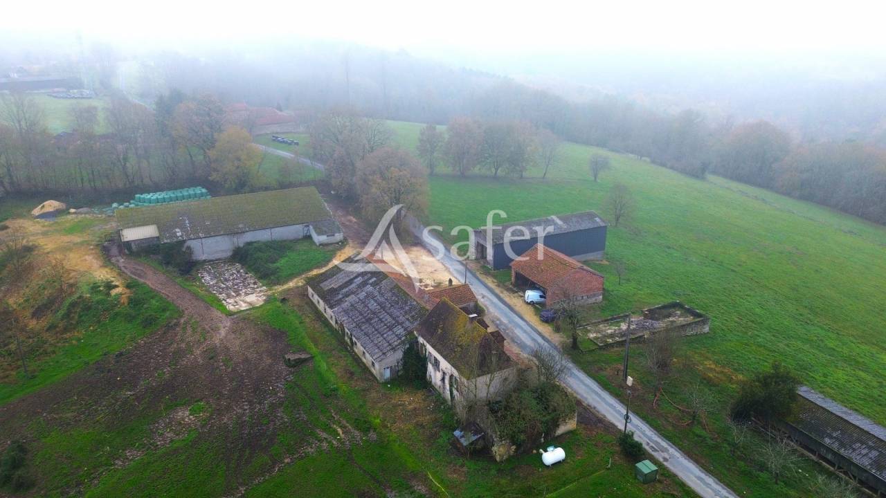 Exploitation d'élevage avec irrigation sur 75ha en vente et loc