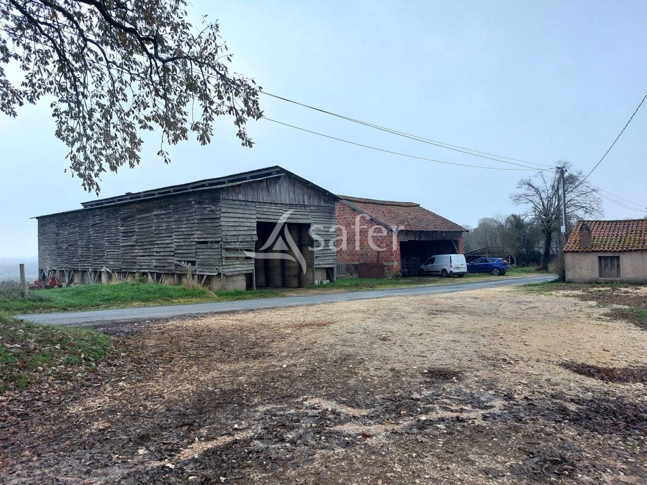 Exploitation d'&eacute;levage avec irrigation sur 75ha en vente et loc