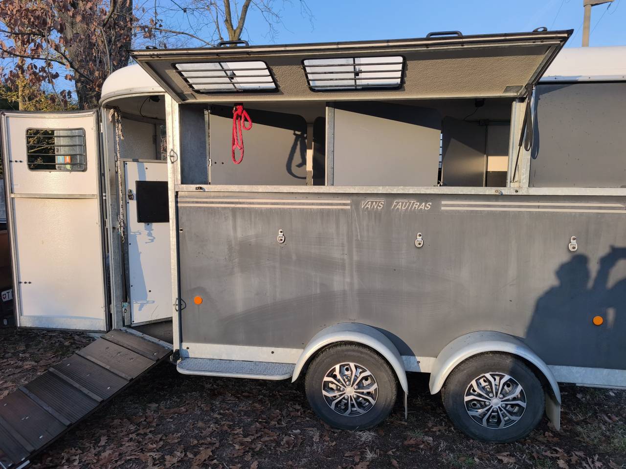 FAUTRAS OBLIC +3 ⭐ 3 CAVALLI ⭐ TELECAMERE + SELLERIA