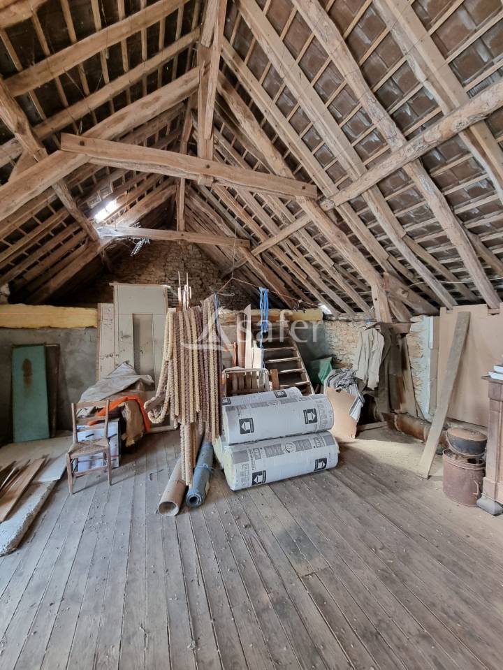 Corps de ferme sur 5 ha Ouest du Lot