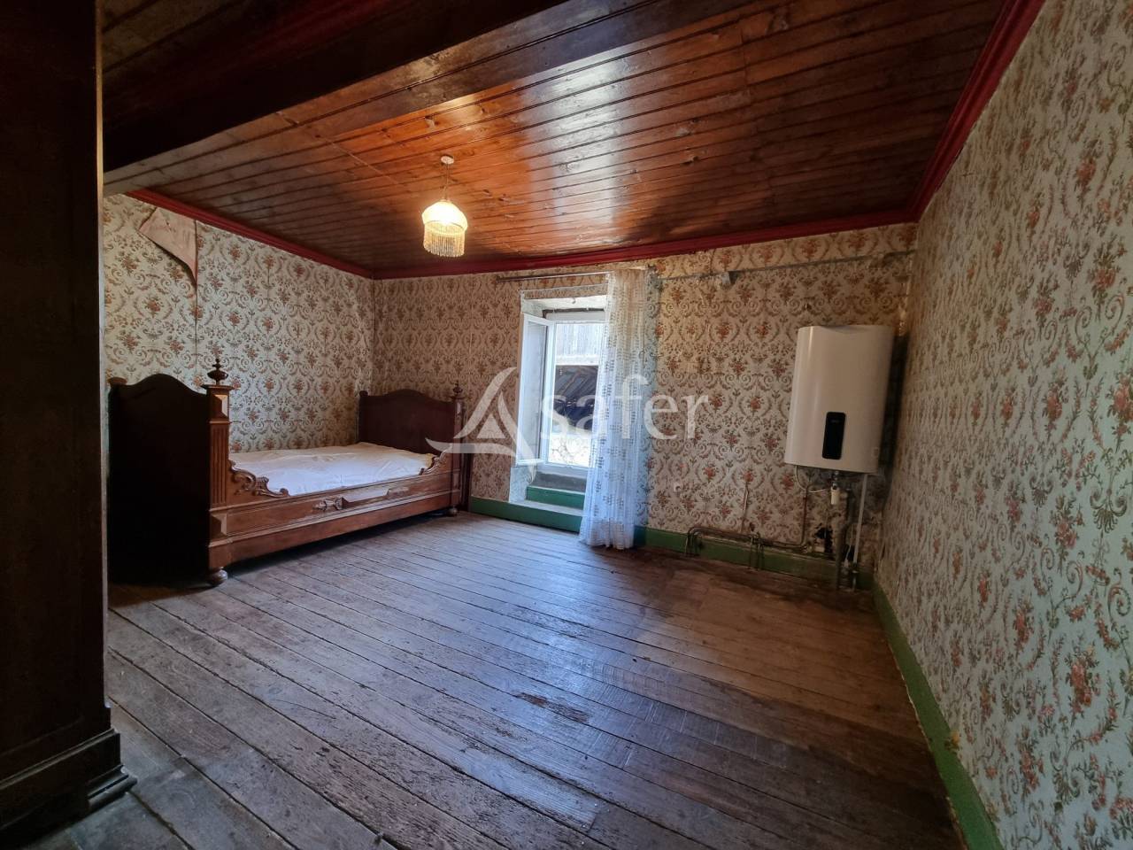 Propri&eacute;t&eacute; agricole sur 7 ha dans la vall&eacute;e du Garbet