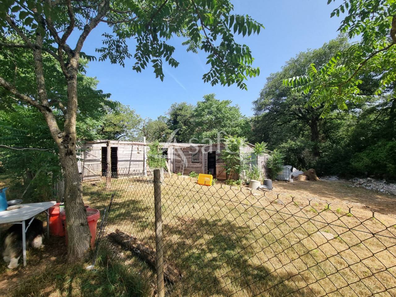 Propri&eacute;t&eacute; Rurale de caract&egrave;re sur 4 ha