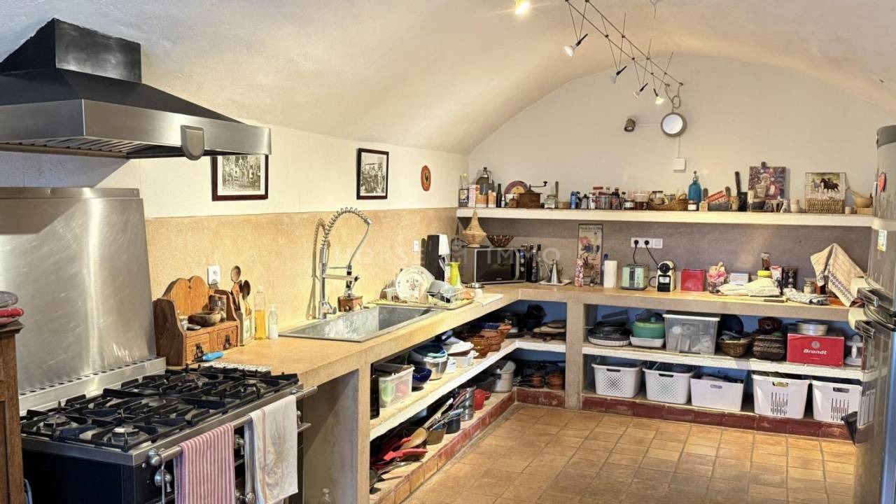 L'Art de Vivre Cévenol, entre Élégance, Nature et Sérénit