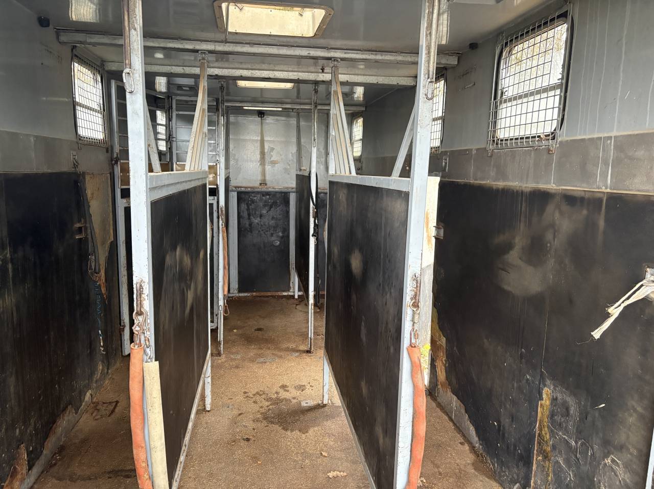 Vend pl 8 chevaux renaullt