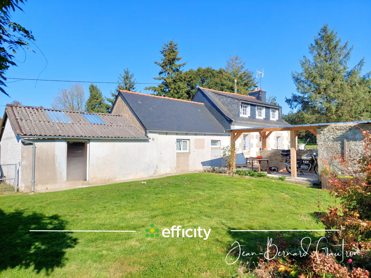 4 PIÈCES - 115.0 m² - MAISON en PIERRE - 4,7 HA