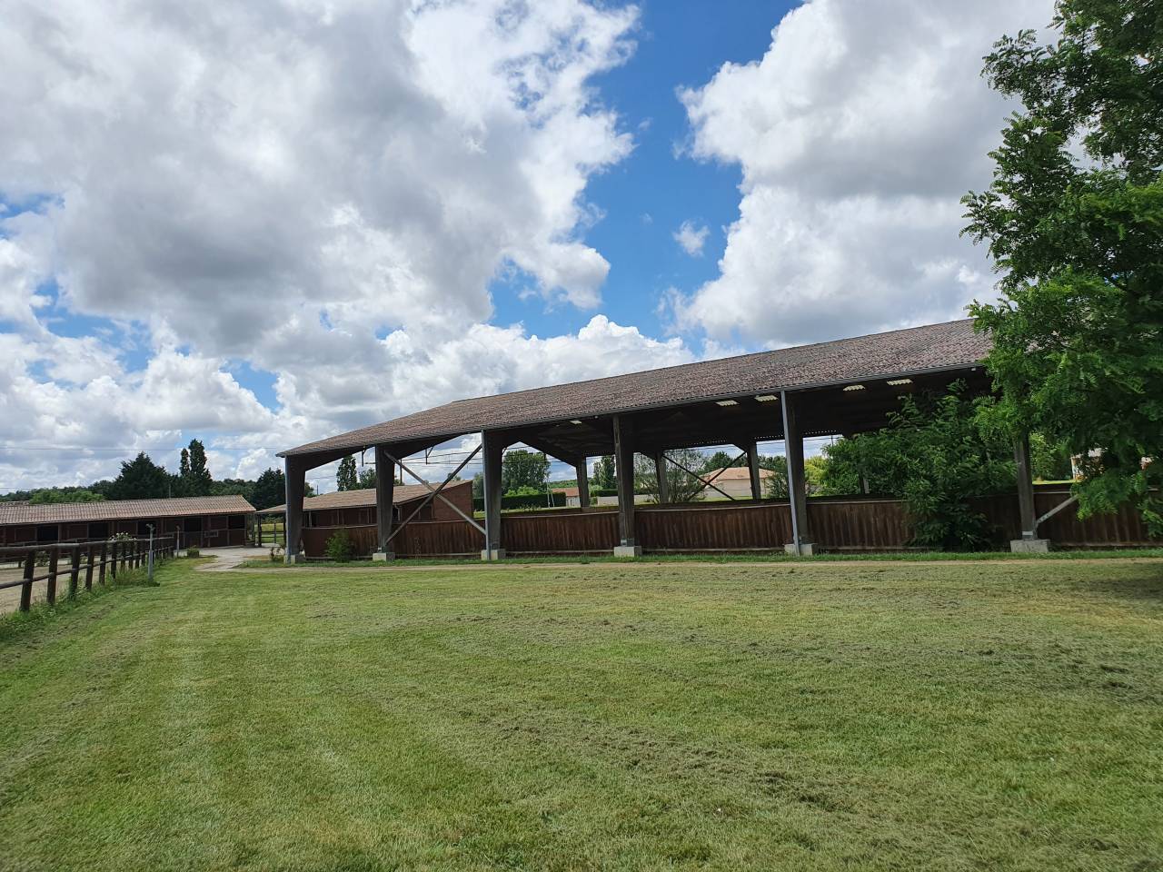 Propriété Équestre d’Exception sur 2 Hectares