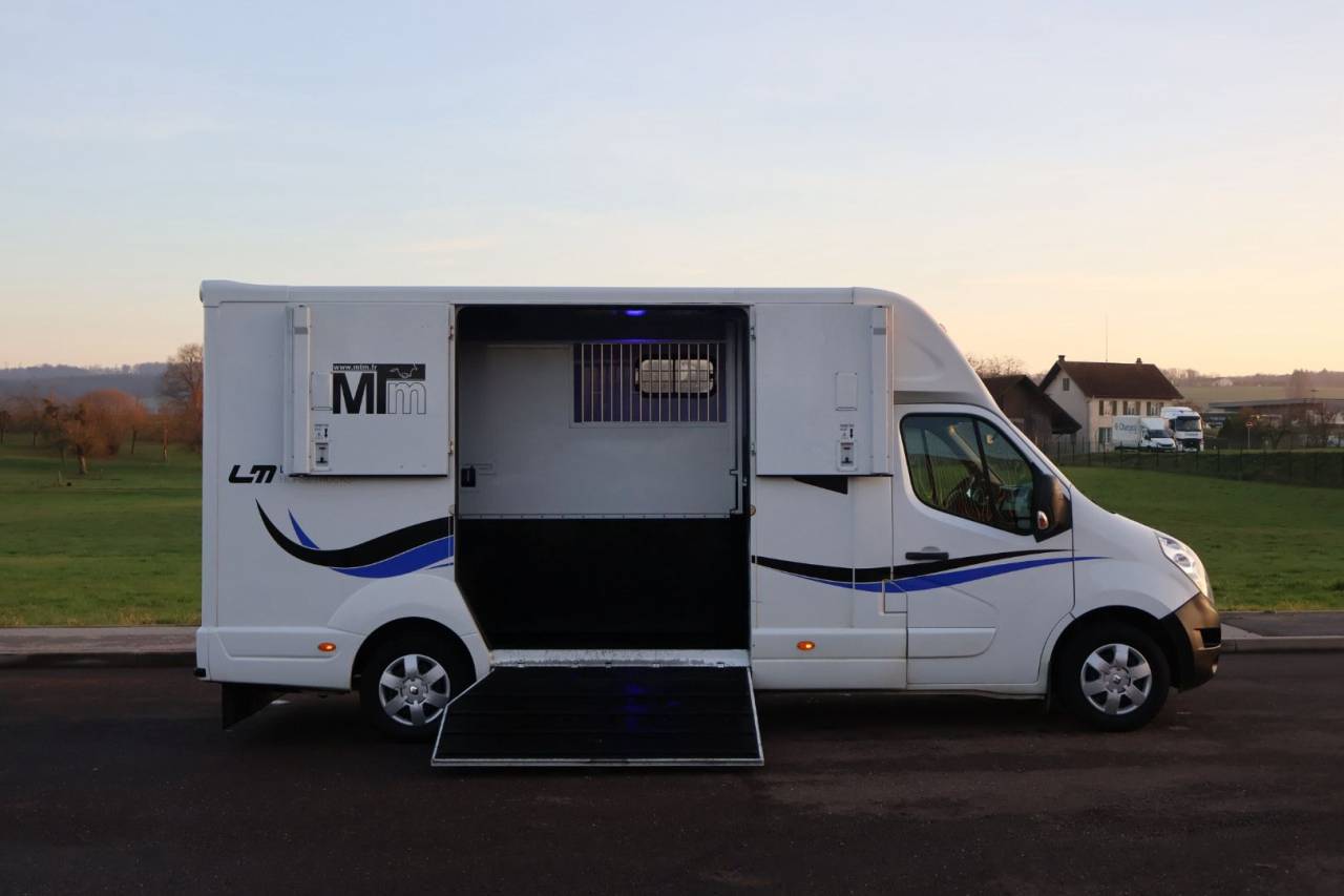 VL MASTER MTM FILOVAN STALLE 5P + COUCHETTE WEBASTO