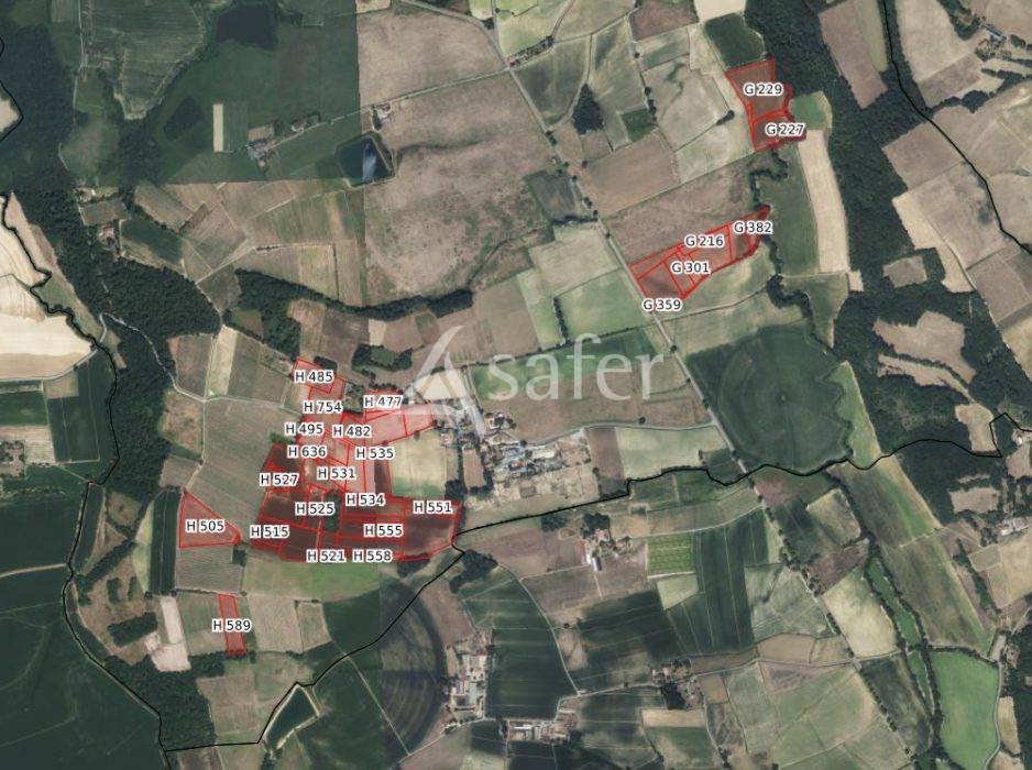 31 ha de terres agricoles avec un lac d'irrigation