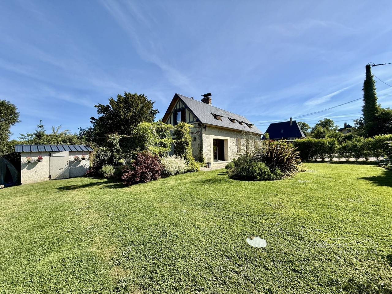 COUP DE COEUR : RAVISSANTE MAISON À DEUX PAS D'HONFLEUR