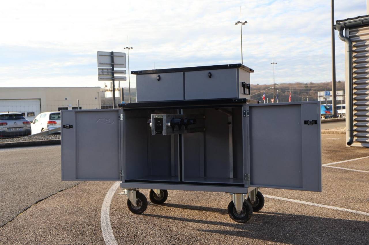 SCANIA P380 26T STX - 6 CHEVAUX - MEGA POP OUT