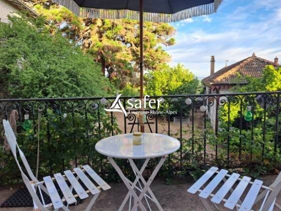 ANCIENNE PROPRIETE VITICOLE - FLEURIE