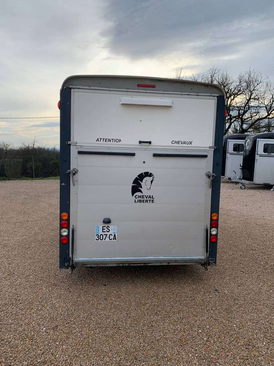 Van occasion 4 places - 2017