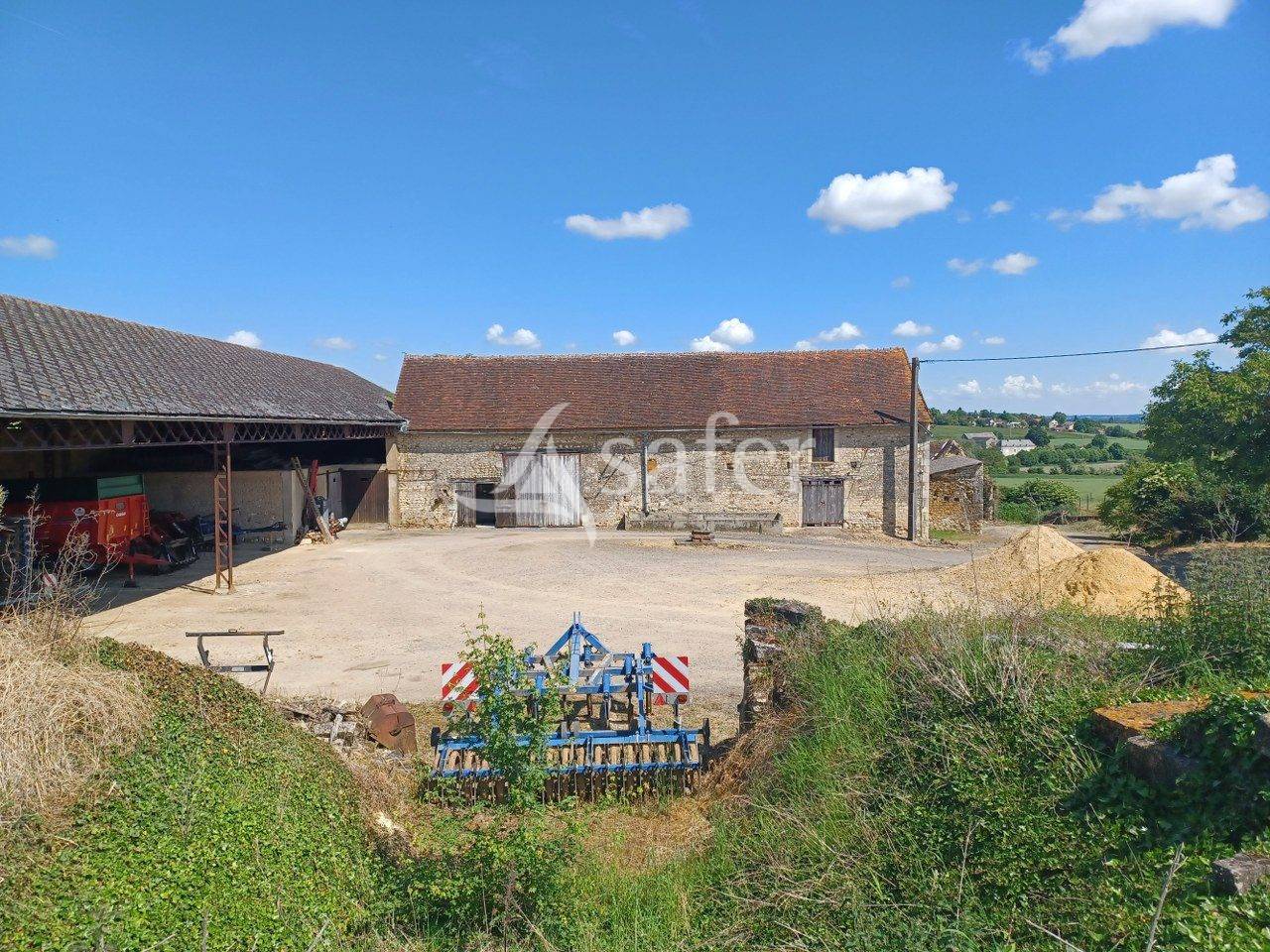 Ancienne Ferme sur 10 ha