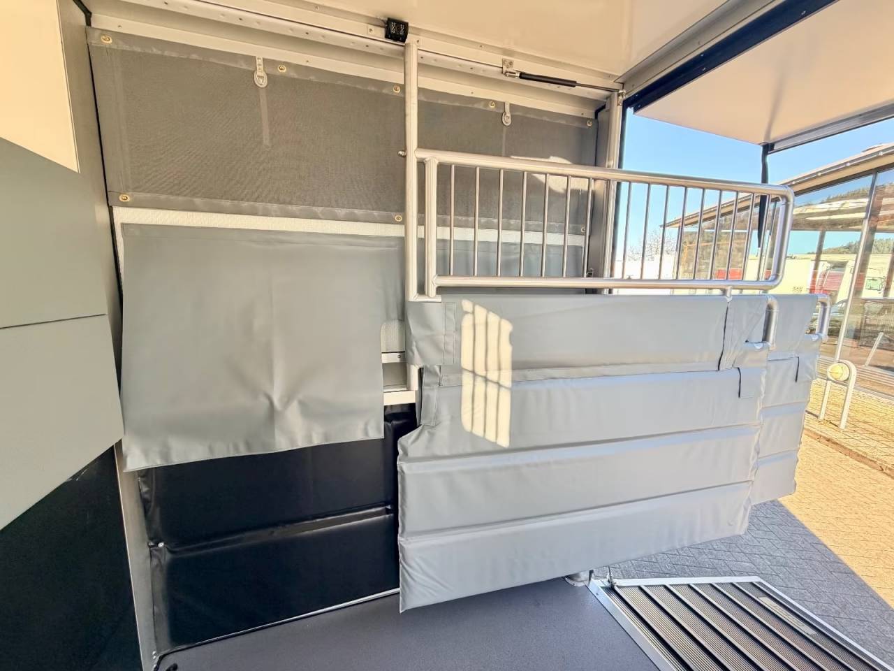 RENAULT MASTER Blue dCi 170 MSG STALLION LIGHT BOITE AUTOMATIQUE