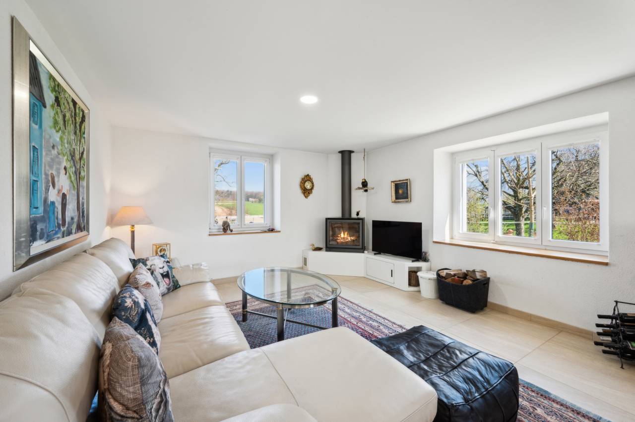 KERNSANIERTE REITSPORTIMMOBILIE IN IDYLLISCHER UMGEBUNG