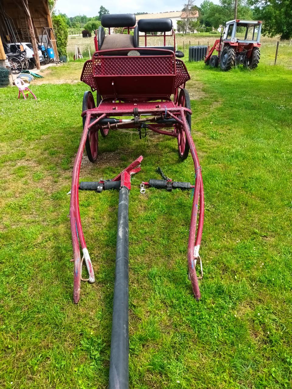 VOITURE D'ATTELAGE SEMI MARATHON