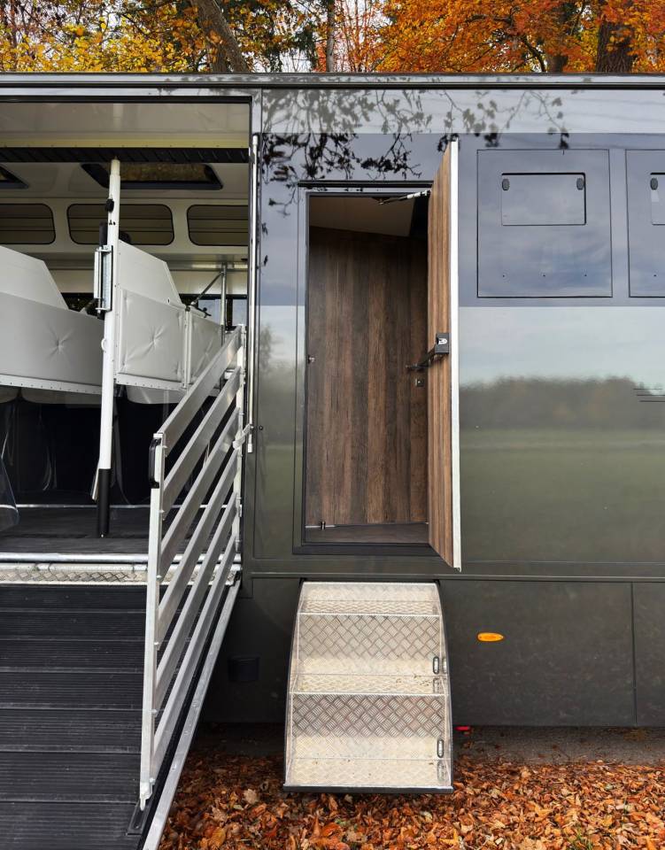 MAN TGM 15.290 WMS POP OUT