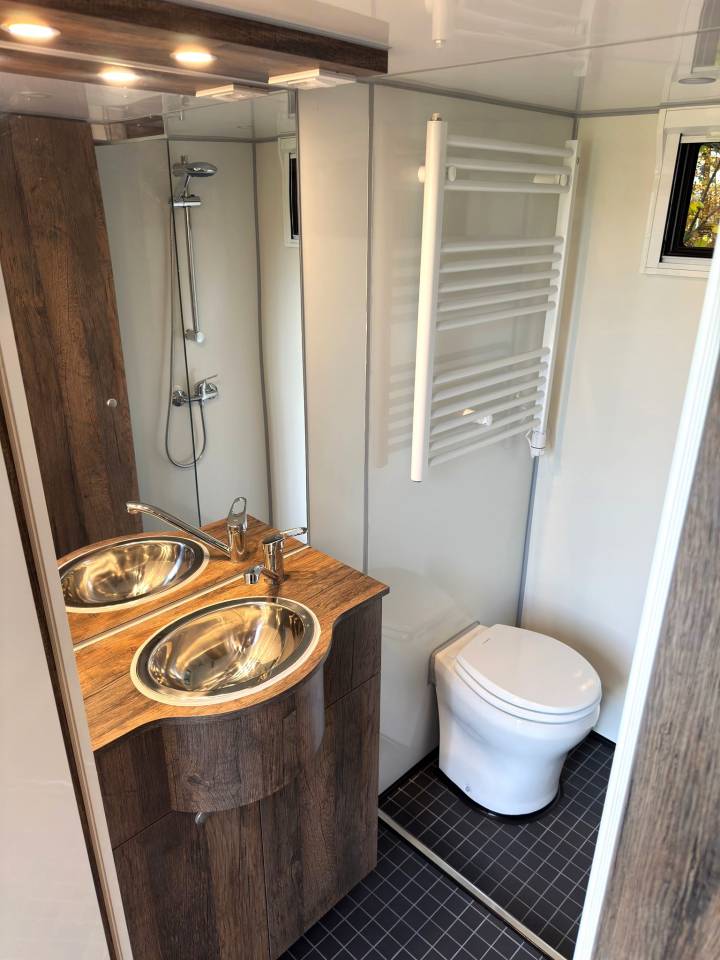 MAN TGM 15.290 WMS POP OUT