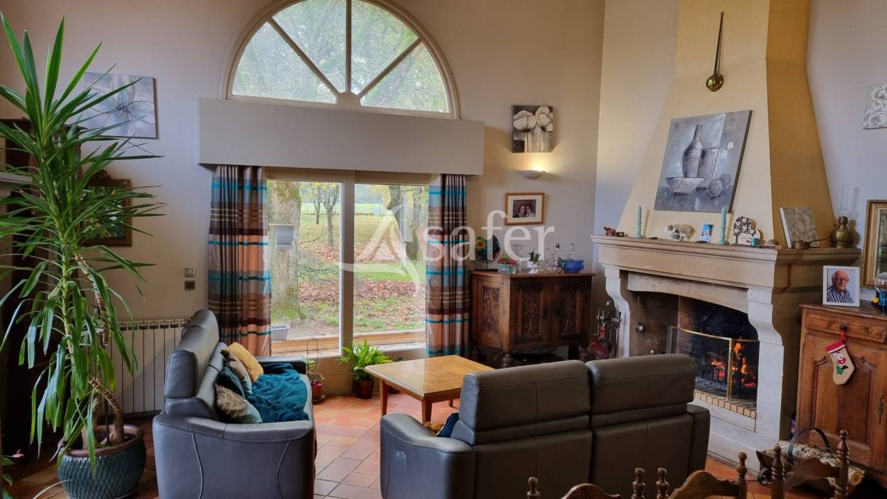 Propri&eacute;t&eacute; &eacute;questre 8ha Puylaurens TARN