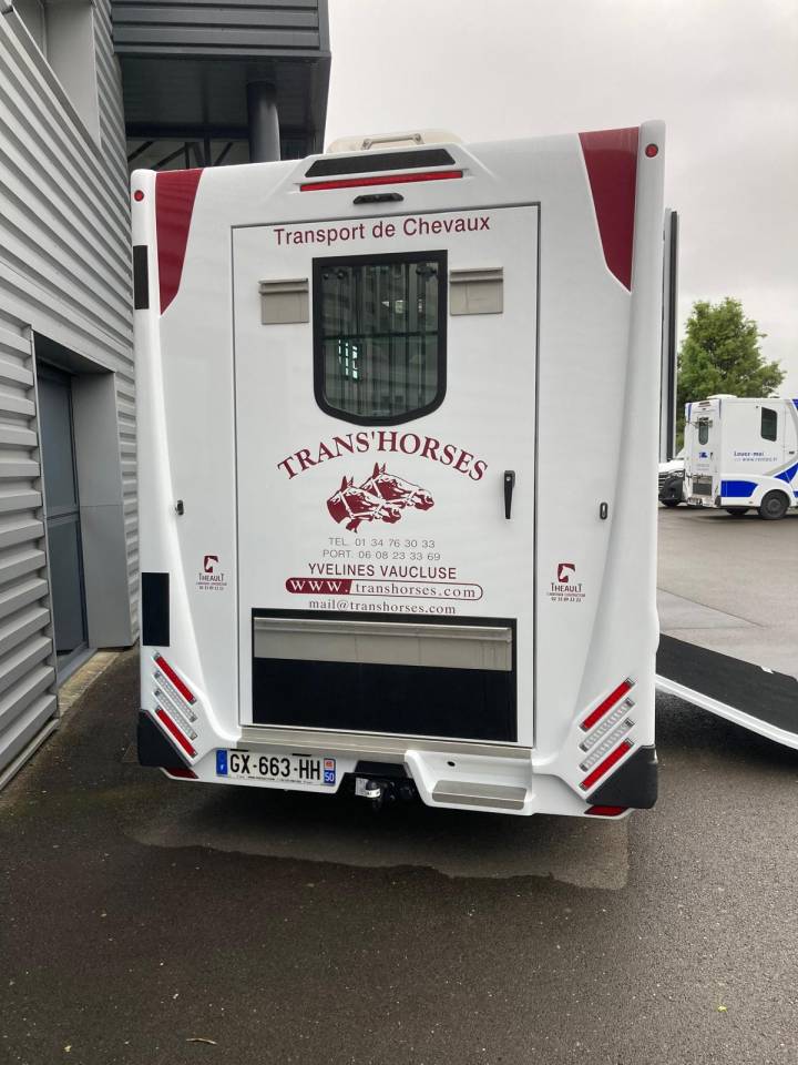 Camion 2 places Theault