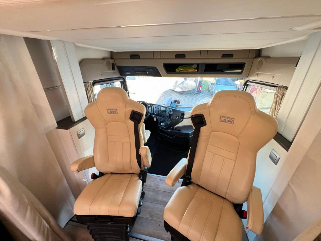 MERCEDES-BENZ ACTROS 2651 STX POP OUT