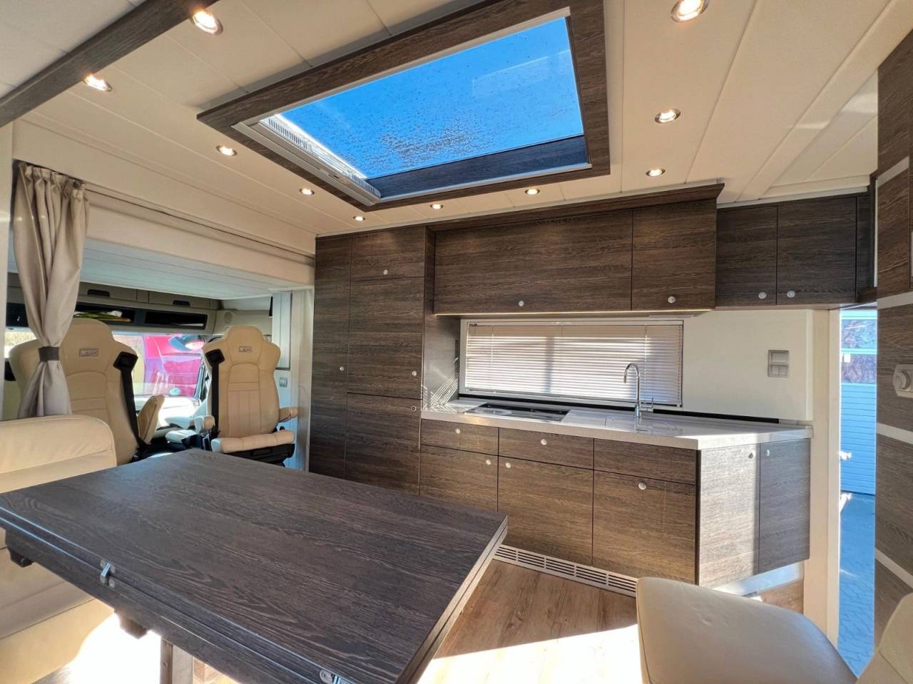 MERCEDES-BENZ ACTROS 2651 STX POP OUT