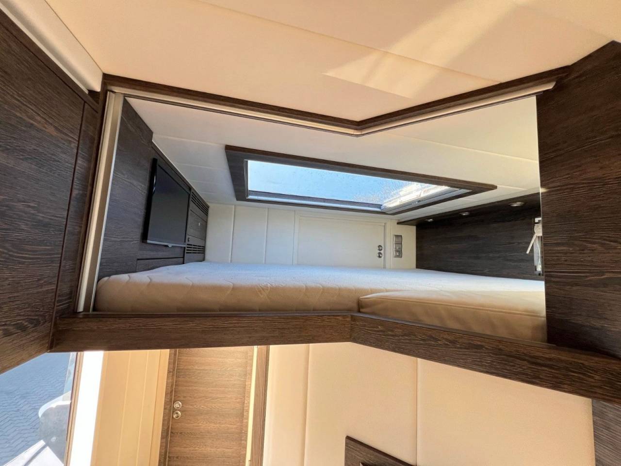 MERCEDES-BENZ ACTROS 2651 STX POP OUT