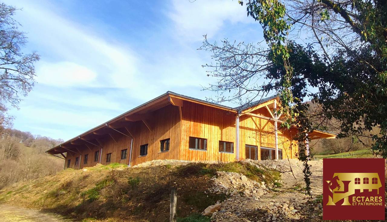 26 hectares aux portes de Suisse