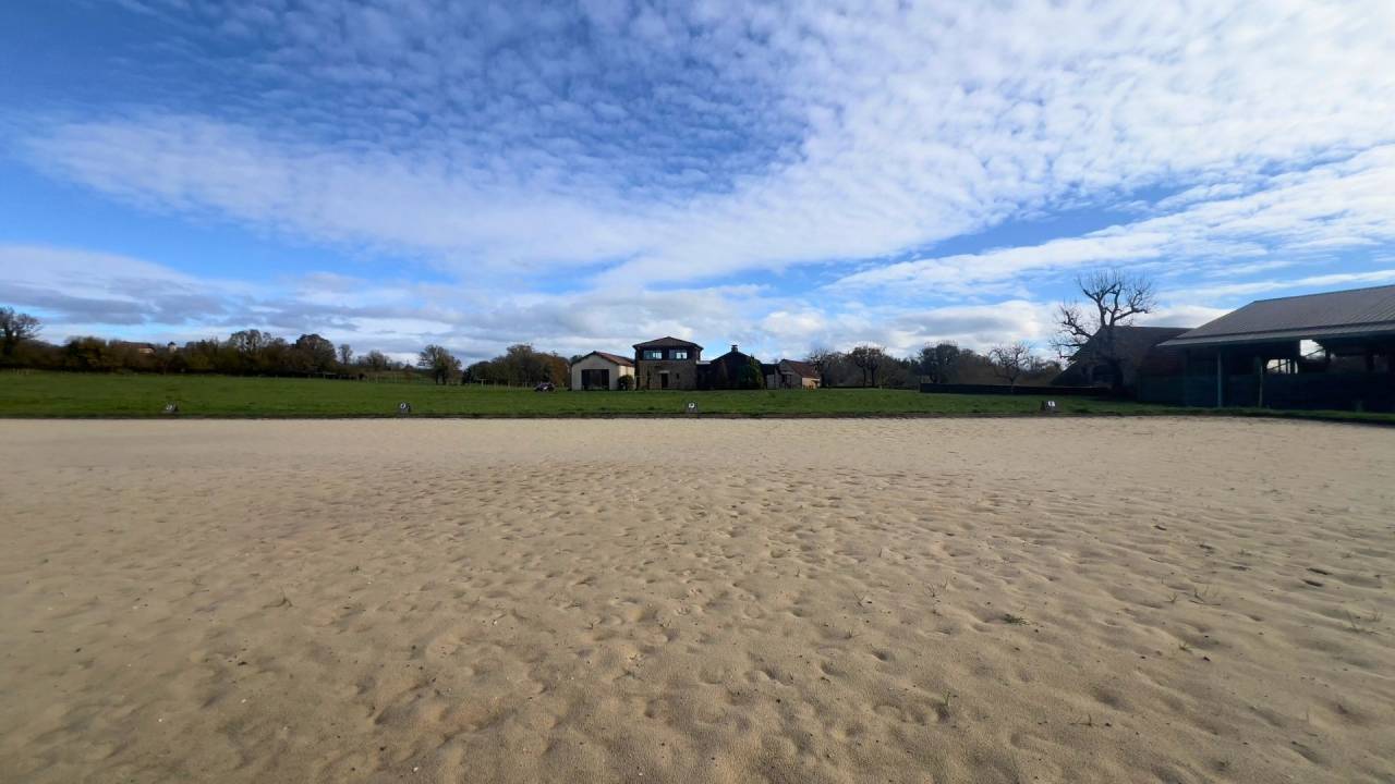  Propri&eacute;t&eacute; &eacute;questre d&rsquo;exception - Lot (46)